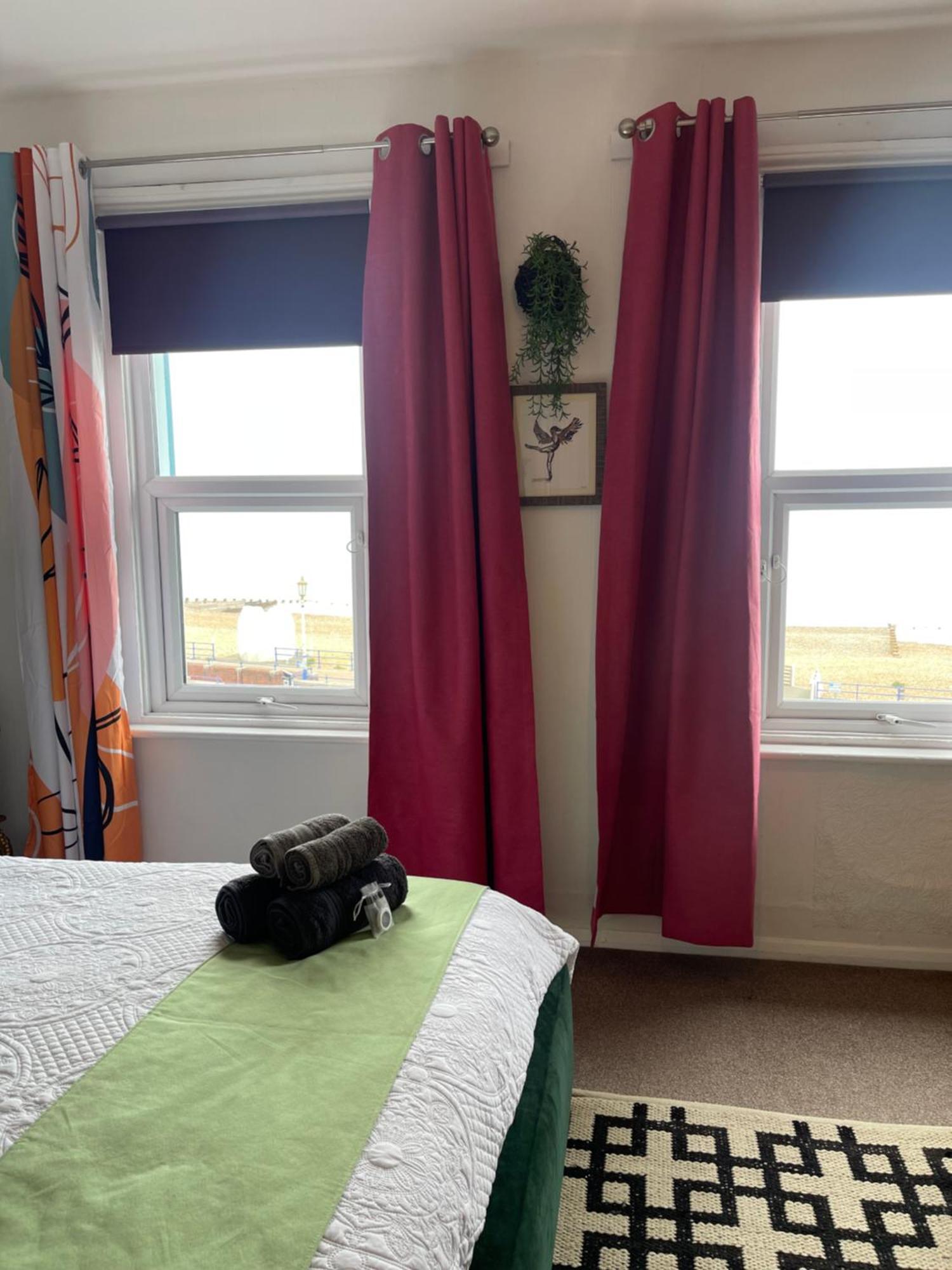 "The Quirky" Seafront Apartment Eastbourne Kültér fotó
